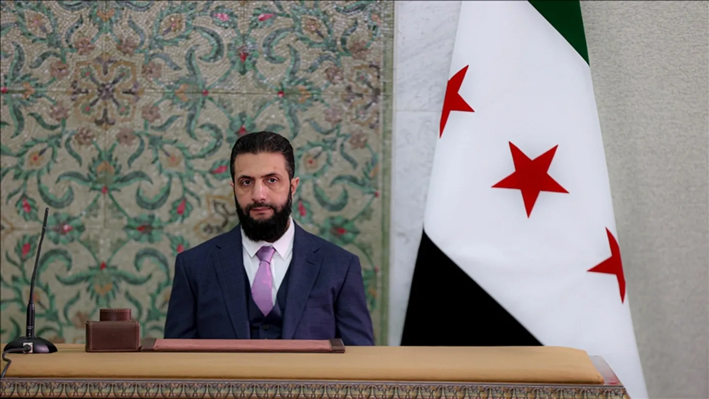 احمد الشرع: همکاری اقتصادی با لبنان، کلید کاهش قطب‌بندی سیاسی است
