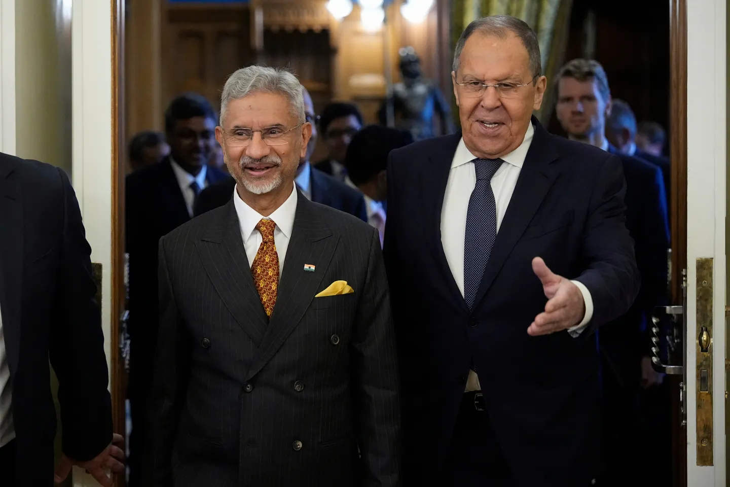 रूस, भारत दिसंबर में पुतिन की यात्रा के दौरान श्रम गतिशीलता समझौते पर हस्ताक्षर करेंगे