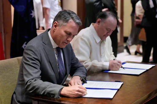 Philippines and Australia set to seal defence pact as tensions with China grow