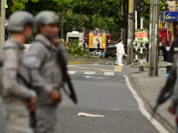 Colômbia abalada por dois ataques que causaram 13 mortos