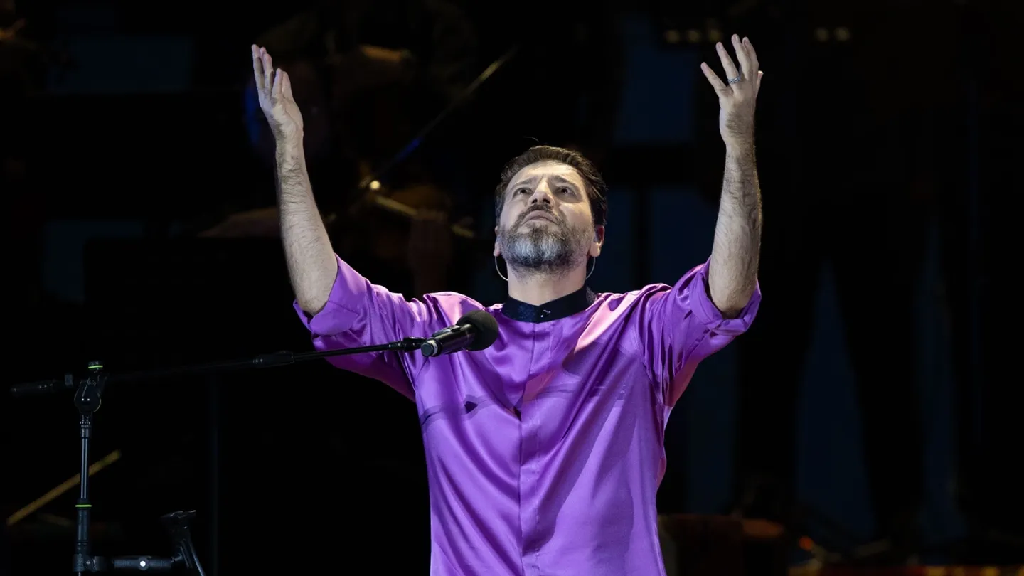 'Êxtase' em Istambul: Sami Yusuf inspira 25.000 pessoas com música e solidariedade