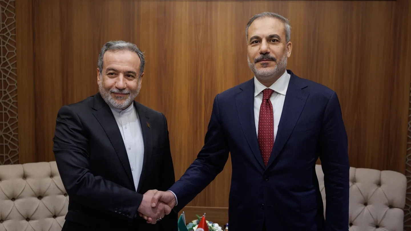 فيدان يعقد مباحثات ثنائية مع نظرائه في جدة على هامش الاجتماع الطارئ لمنظمة التعاون الإسلامي