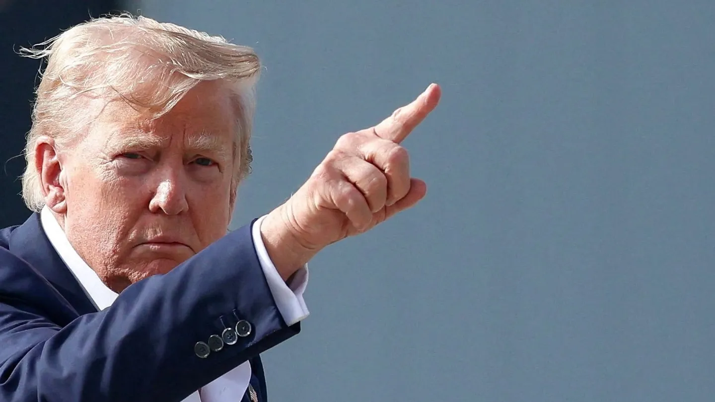 Рейтинг Трампа пробил дно — или нет?