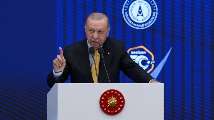 أردوغان: تركيا سترتقي إلى دور أعلى في مجال الدفاع الجوي بفضل منظومة "القبة الفولاذية"