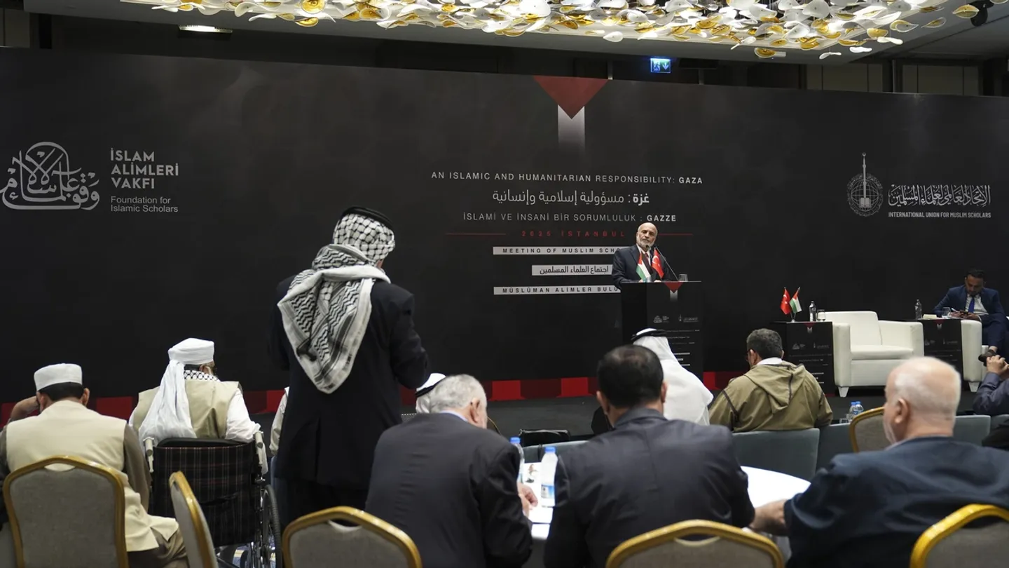 إسطنبول.. "مؤتمر غزة" يبحث تأسيس تحالفات إسلامية ودولية لمقاضاة مرتكبي الإبادة الجماعية بغزة