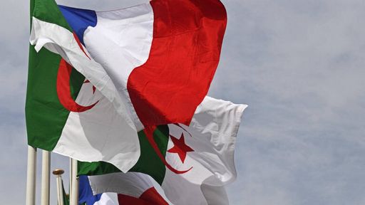 الجزائر تستدعي القائم بالأعمال الفرنسي احتجاجاً على "ابتزاز" باريس بملف التأشيرات