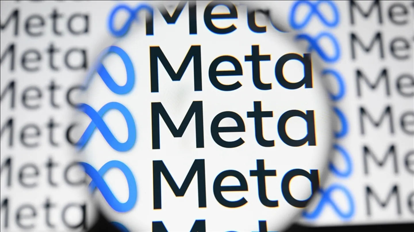 Studim: Chatbot-i i kompanisë "Meta" i inkurajon adoleshentët të kryejnë vetëvrasje
