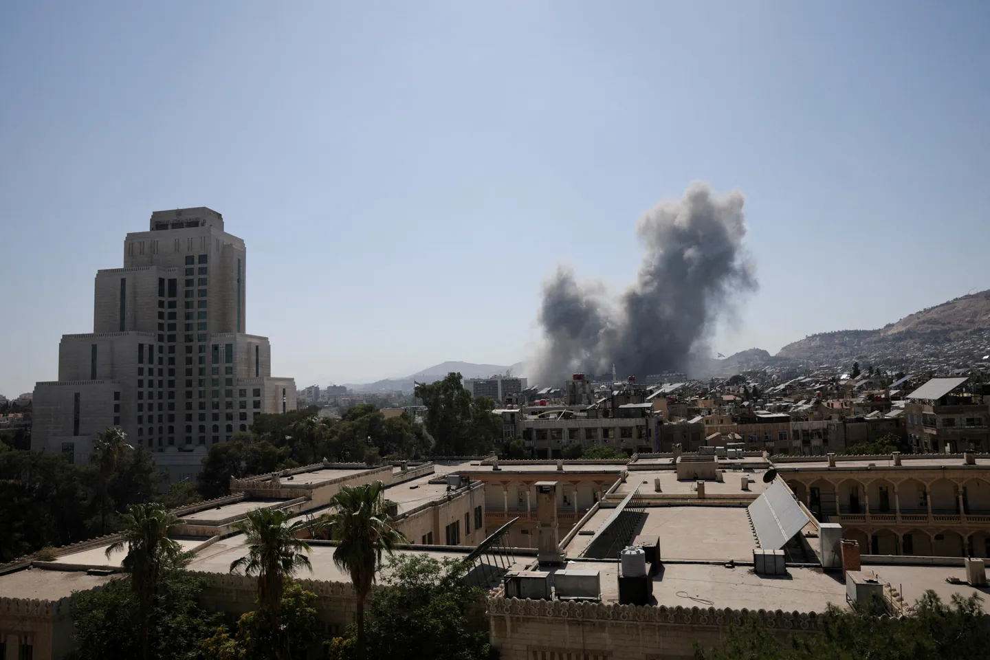 Israel conducts intensive air, ground attacks in southern Syria