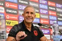 Trajneri Sylvinho publikon listën e lojtarëve të grumbulluar për ndeshjet e shtatorit