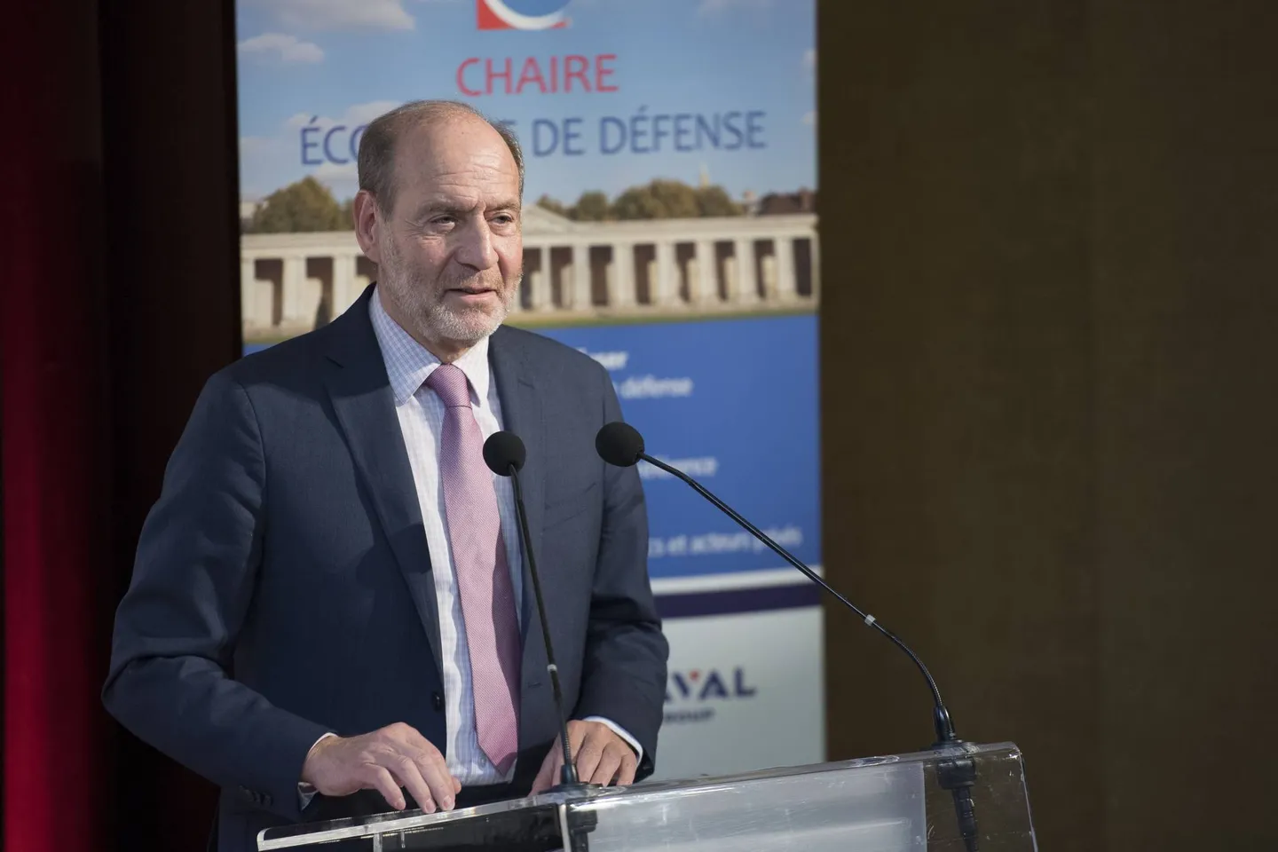 Un ancien député et proche de Macron sera jugé pour détournement de fonds publics