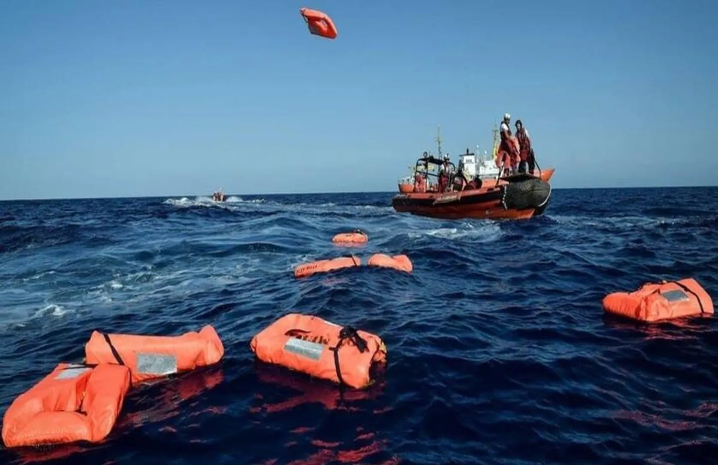 Dozens drown as migrant boat capsizes off Mauritania