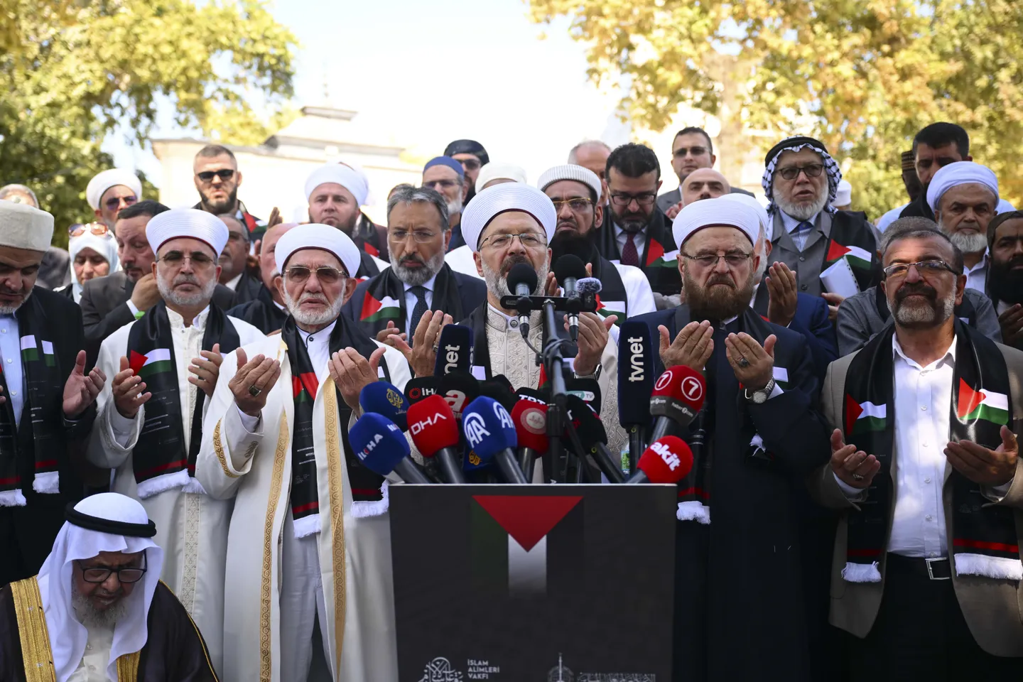 Gaza Conference ends with Istanbul Declaration backing Palestinian resistance