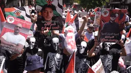 Mijëra protestuan në Ramallah kundër politikës izraelite të urisë në Gaza