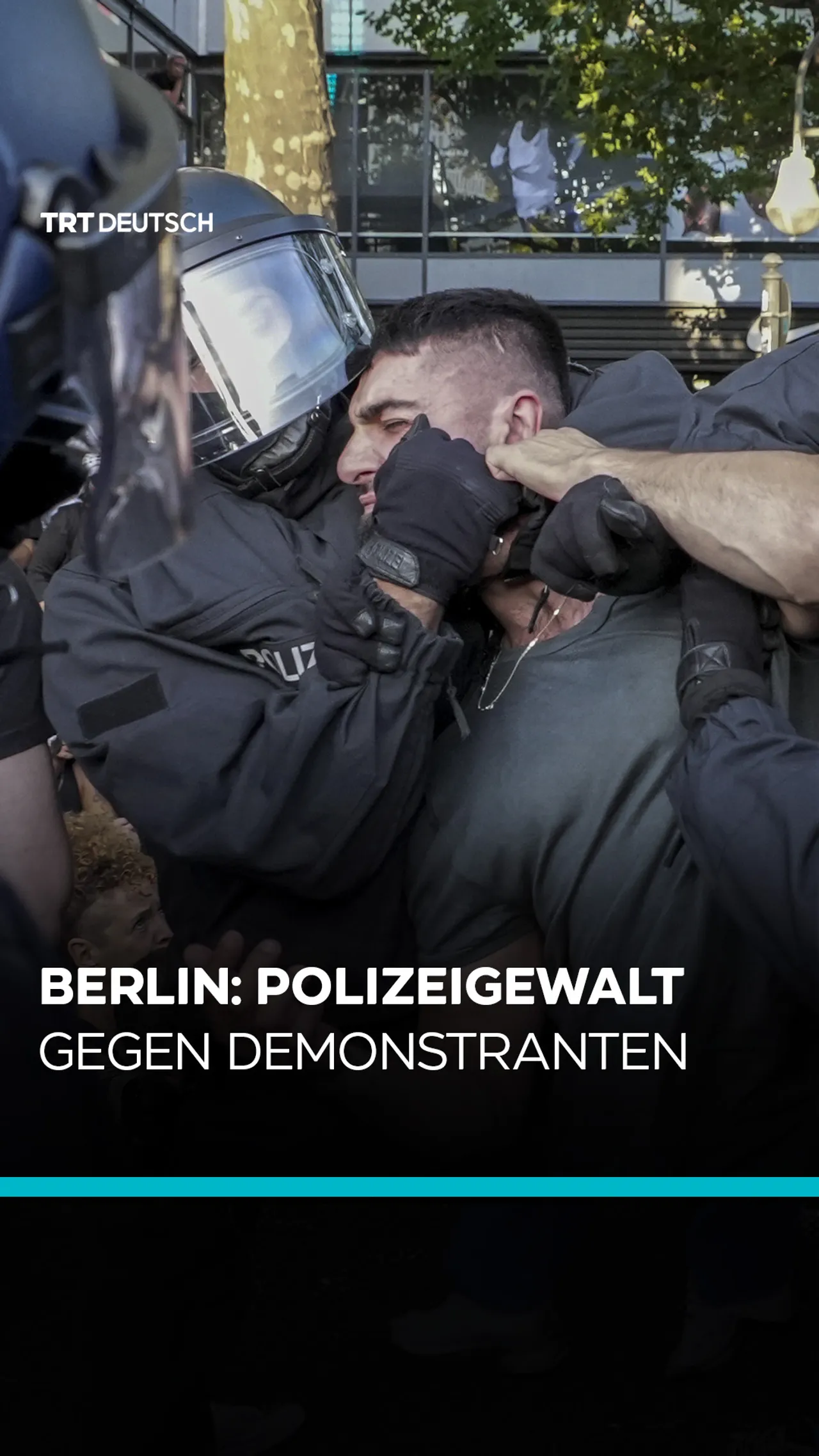 Berlin: Polizeigewalt
gegen Demonstranten
