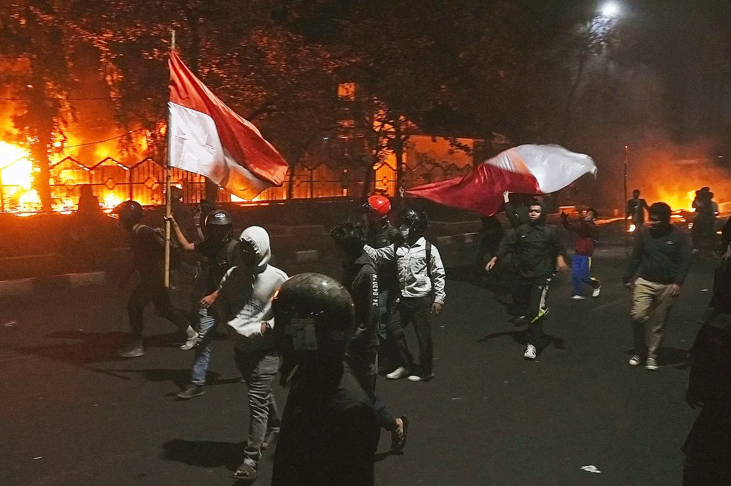Indonesian unrest over police killing of delivery driver claims multiple lives