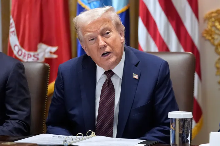 ترامپ مأموریت جنسیس را با هدف پیشبرد علم مبتنی بر هوش مصنوعی آغاز کرد