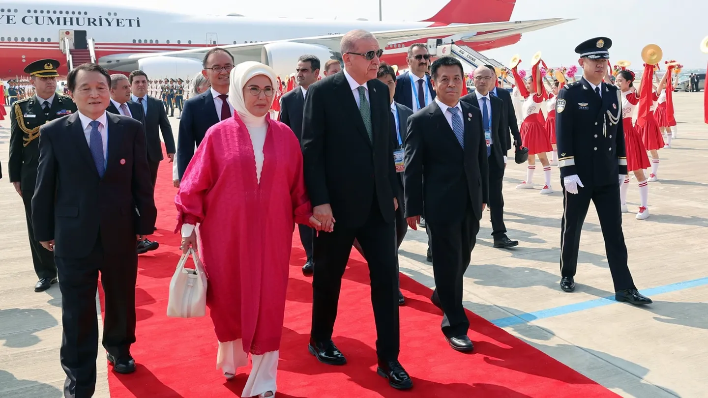 الرئيس أردوغان يصل إلى الصين للمشاركة في قمة شنغهاي للتعاون