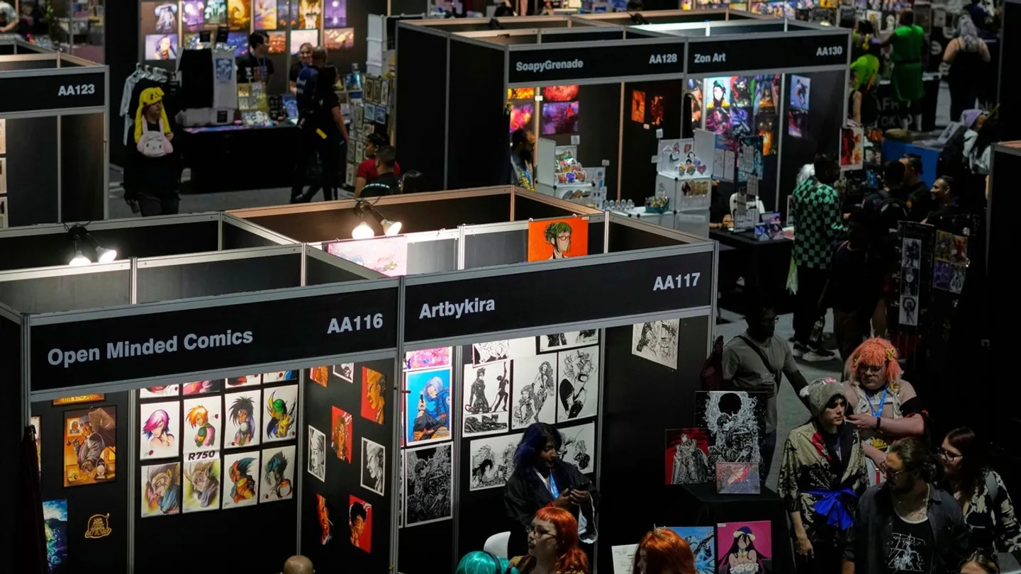 Tens of thousands gather in South Africa to celebrate comic books, cosplay