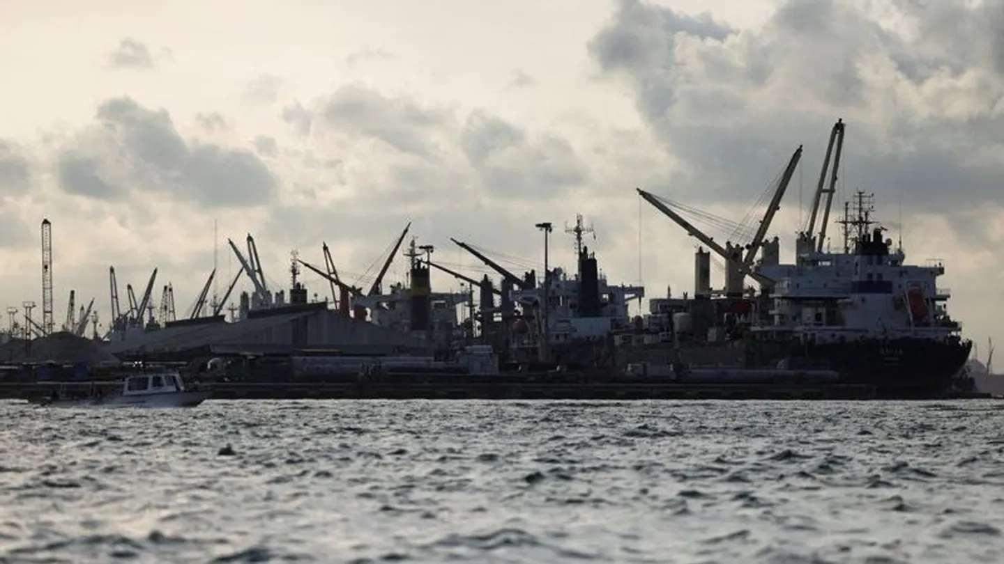 Nigeria's oil production tops 1.8 million barrels per day in July