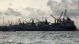 Nigeria's oil production tops 1.8 million barrels per day in July