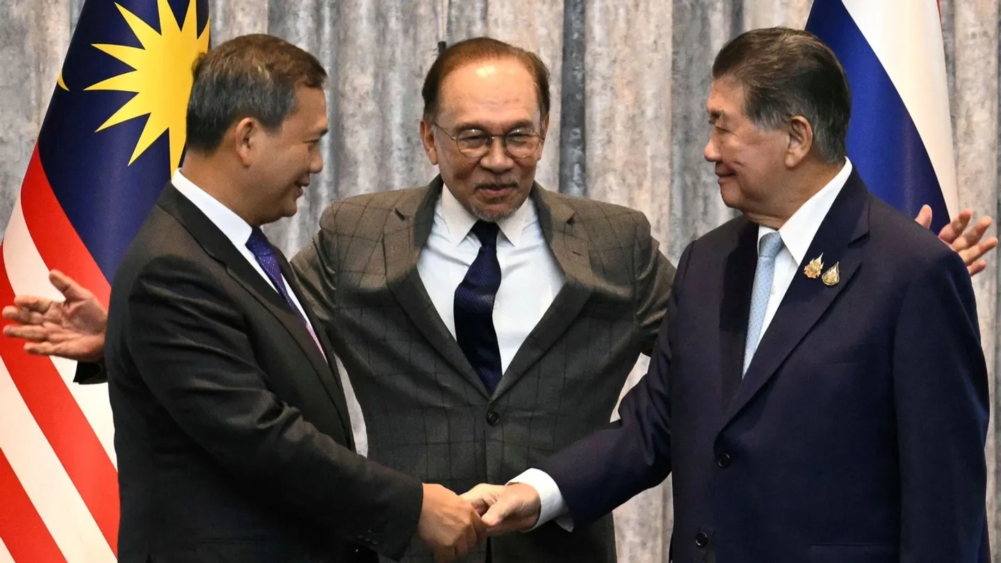 Autoridades tailandesas e cambojanas reúnem-se na Malásia para resolver disputa de fronteira
