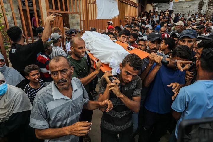 Rritet mbi 61 mijë numri i palestinezëve të vrarë nga sulmet izraelite në Gaza