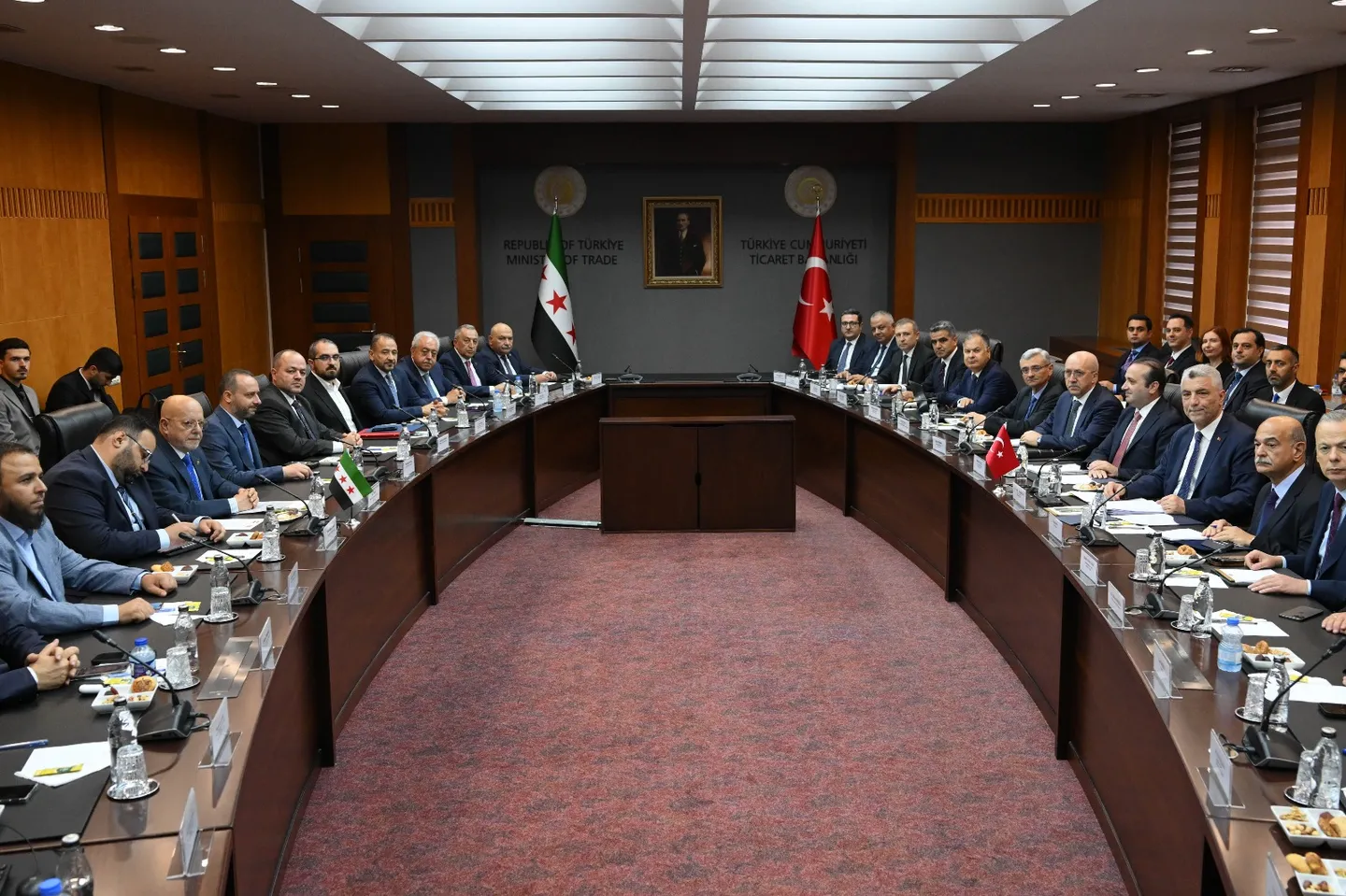 Türkiye dhe Siria nënshkruajnë marrëveshje tregtare