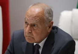 Arab League chief backs Lebanon's 'courageous' steps, condemns Israeli strikes