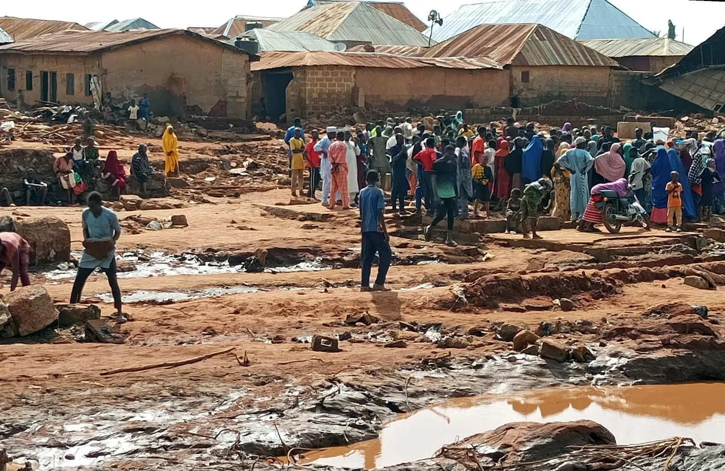 Nigeria issues flood alert for 19 states as rainy season peaks