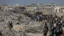 Truk bermuatan bantuan kemanusiaan terguling di Gaza, 20 orang tewas