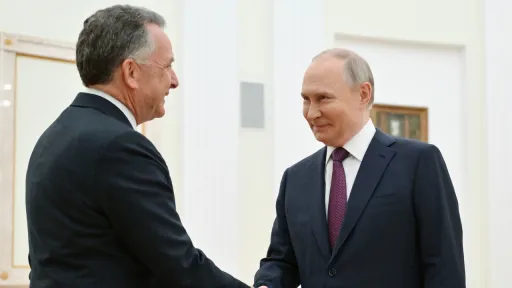 Cанкциялар жакындагандыктан шаршемби күнү АКШнын атайын чабарманы орус бийликтери менен жолугат