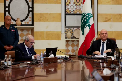 عون يدين إطلاق صواريخ من لبنان باتجاه إسرائيل.. وسلام يؤكد: عمل مشبوه