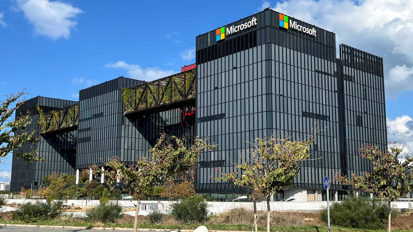 Israel uses Microsoft to store “a million calls an hour” of Palestinian phone data: investigation
