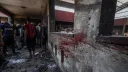 "رايتس ووتش": إسرائيل استهدفت مئات المدارس في غزة وقتلت نازحين بذخائر أمريكية