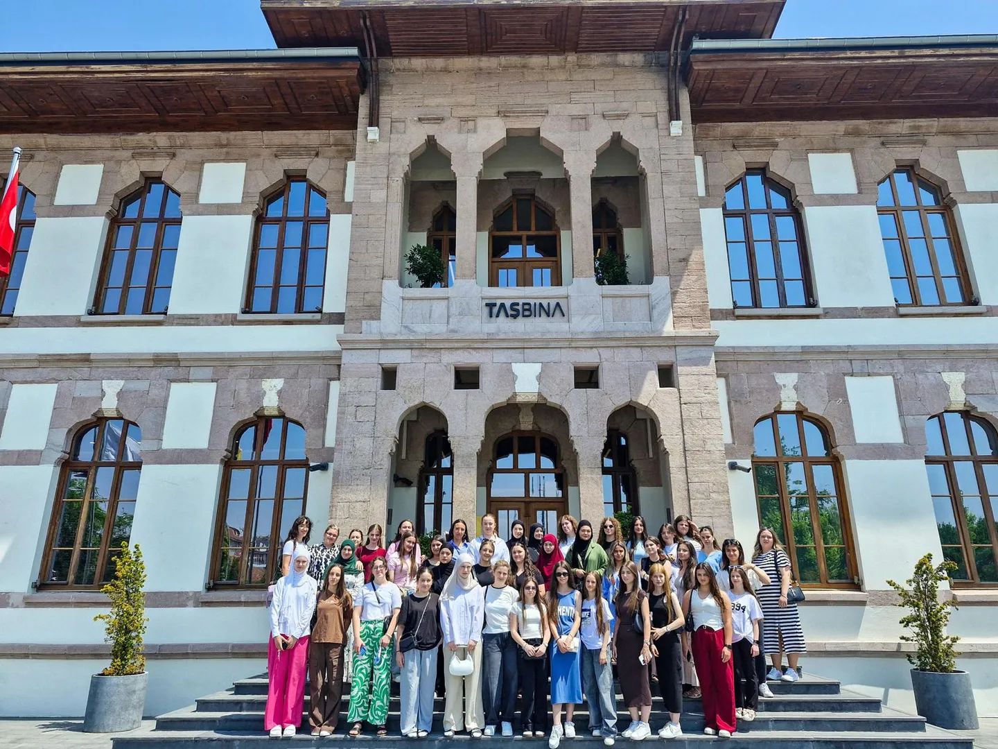 Nxënës nga Maqedonia e Veriut vizitojnë Türkiyen me mbështetjen e TIKA-s