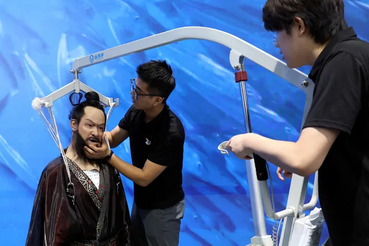 China unveils world's first humanoid robot store in AI leadership push