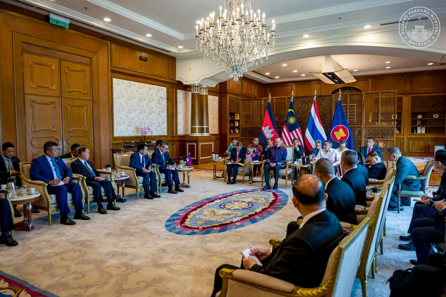 Kemboja dan Thailand meterai perjanjian gencatan senjata di Malaysia
