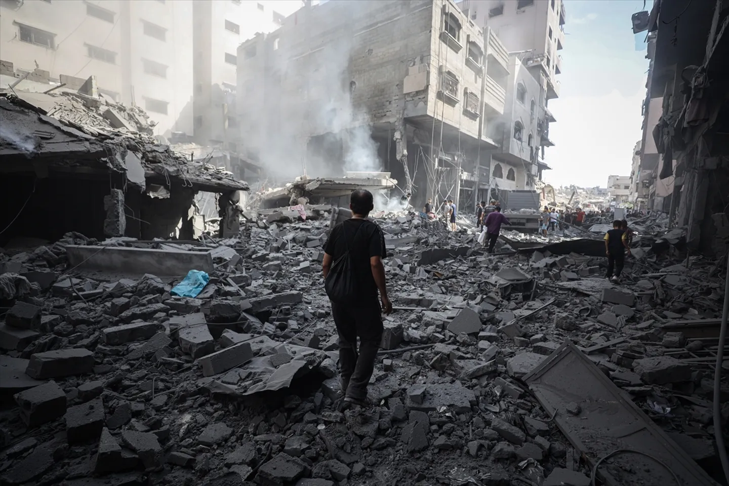 Israël se prépare à l’invasion de Gaza, malgré la réprobation internationale