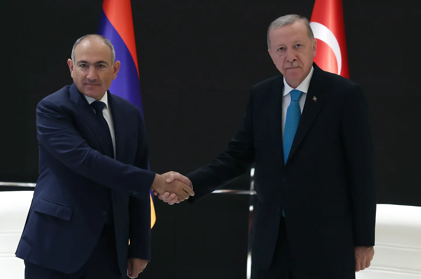 رئیس‌جمهور اردوغان، نخست‌وزیر ارمنستان را در چین به حضور پذیرفت