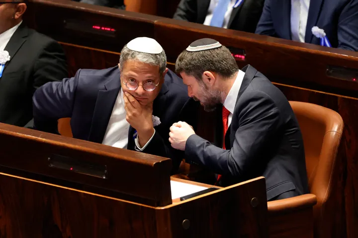 أيرلندا تحظر دخول بن غفير وسموتريتش وتتهمهما بالتحريض على إبادة الفلسطينيين