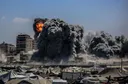 Israël frappe une autre tour à Gaza