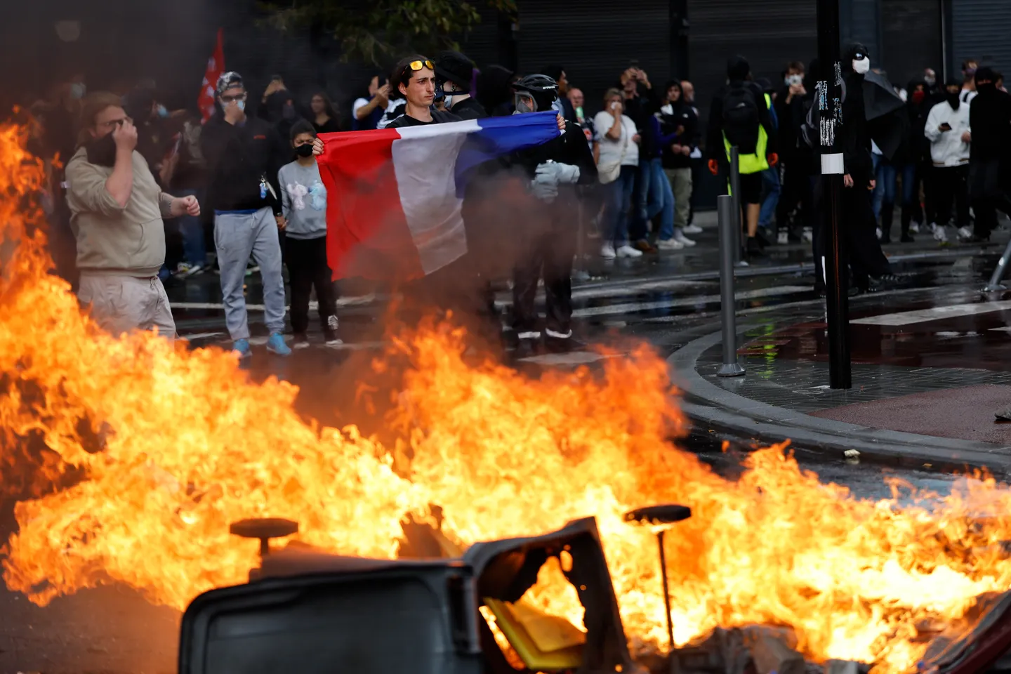 200 000 personnes mobilisées à travers la France lors du mouvement “Bloquons tout”