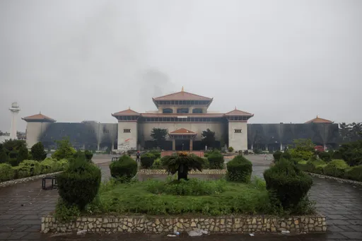 Z 世代支持前最高法院院长卡尔基领导尼泊尔的政治过渡