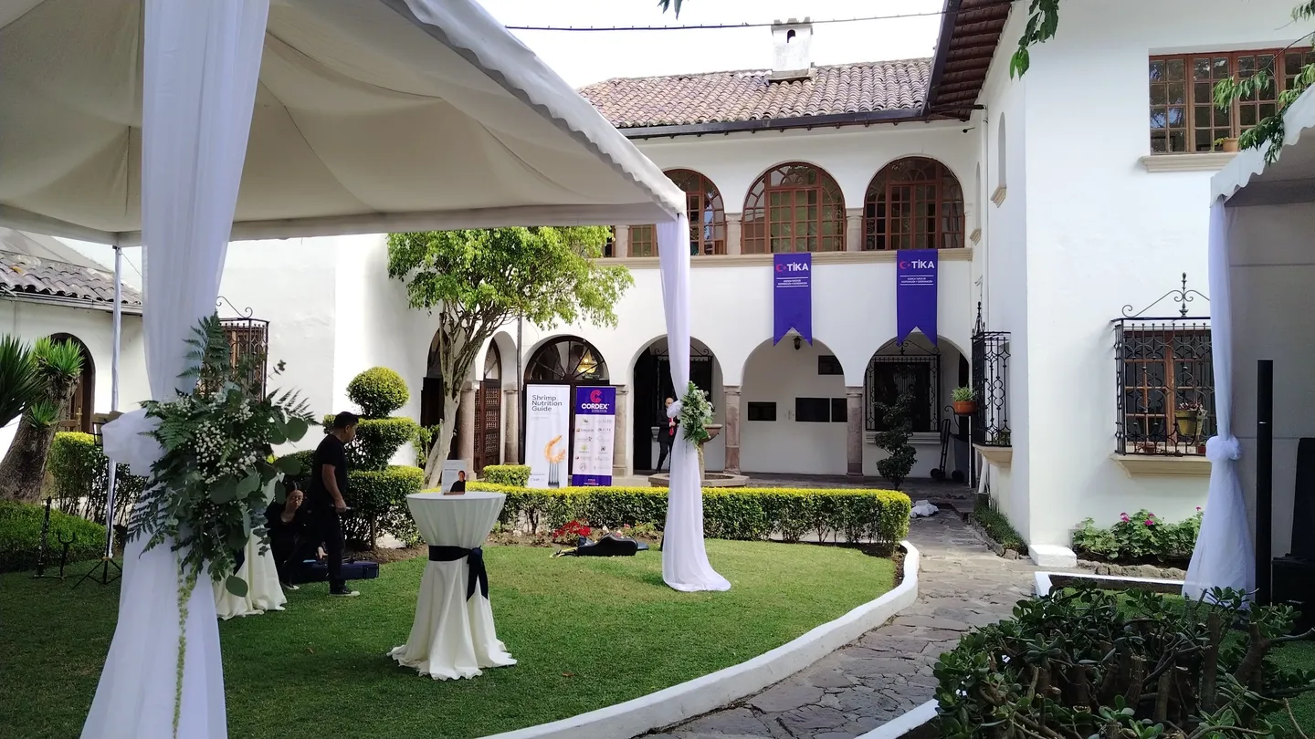 Türkiye y Ecuador celebran 75 años de lazos, modernizando la Academia Diplomática a través de TIKA