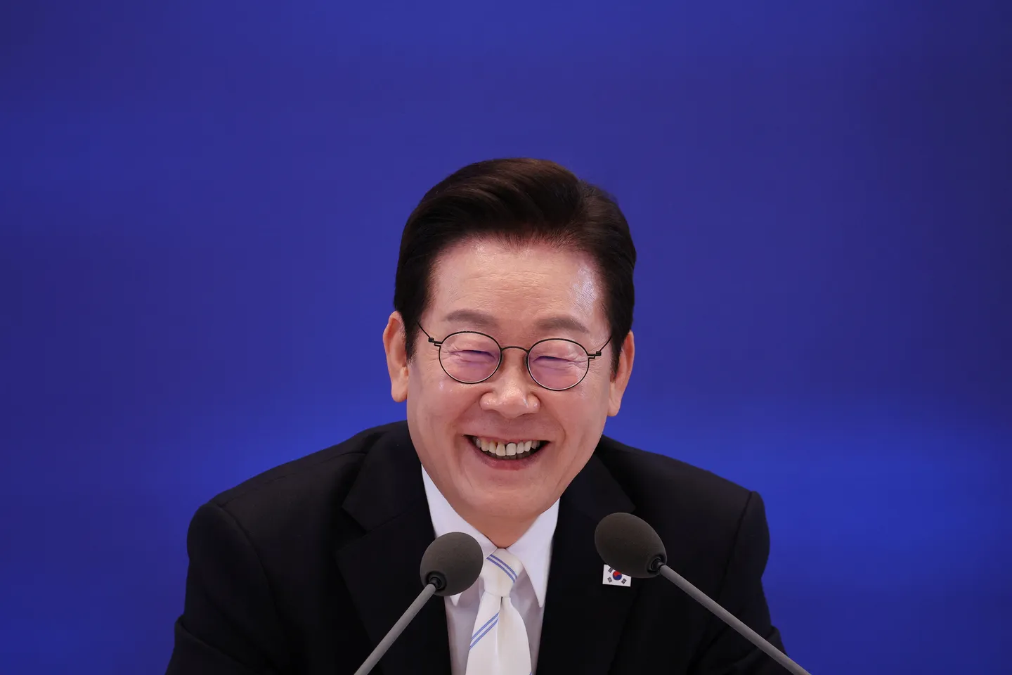 이재명 대통령, 마크롱 프랑스 대통령과 도날트 투스크 폴란드 총리와 첫 정상 통화