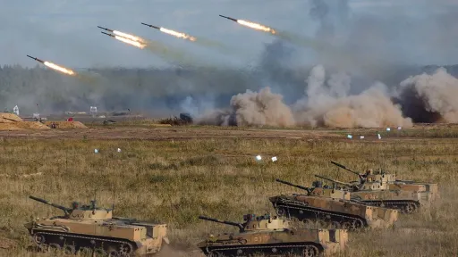Rússia e Bielorrússia iniciam exercícios militares à medida que aumentam as tensões com a NATO