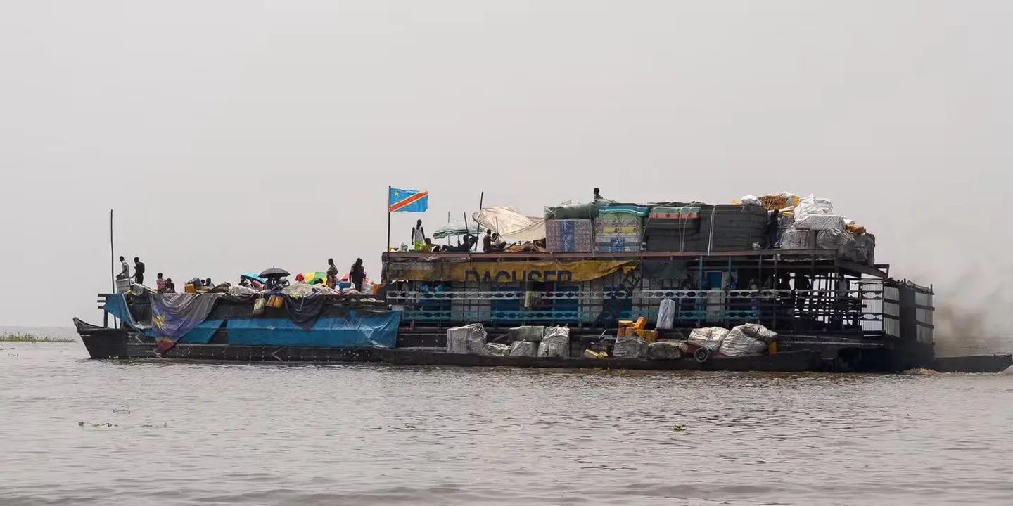 Plus de 100 personnes tuées après qu'un bateau a pris feu sur le fleuve Congo