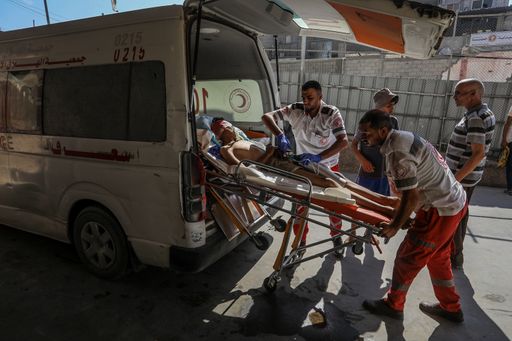 وزارة الصحة في غزة تحذر من نقص خطير في وحدات الدم مع تفشي سوء التغذية