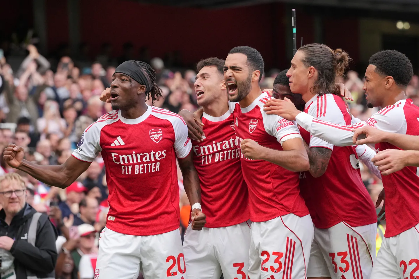 Arsenal thrash Nottingham Forest to ruin Postecoglou's Premier League return