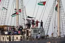 "نحمل مساعدات وليس أسلحة".. أسطول الصمود يتعرض لهجوم مسيّرات قبالة سواحل اليونان